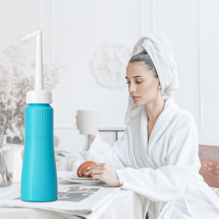 SAMODRA Travel Bidet, Portable Bidet for Women 350 ml Capacity Personal Bidet Portable, Refreshing Clean for Home, Camping, Outdoors & Travel