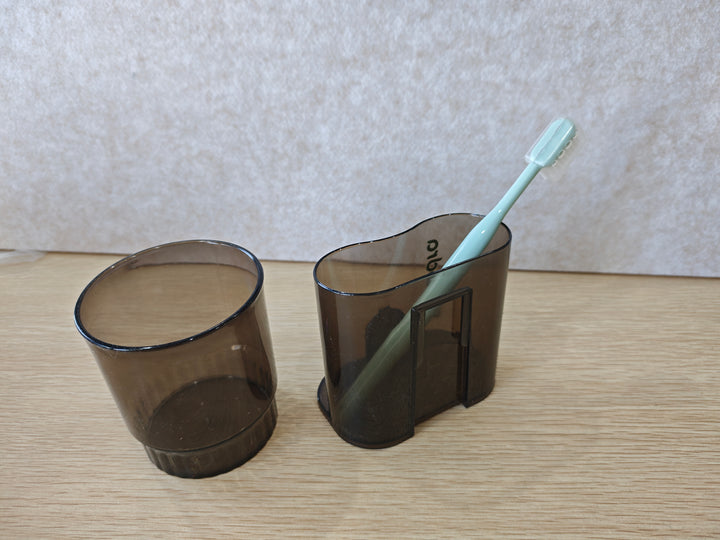 Samodra Wall-Mounted Electric Toothbrush Holder with Rinse Cup